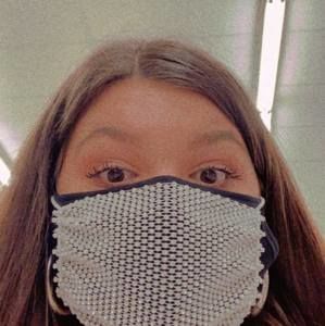 Meet your Posher, Paisley